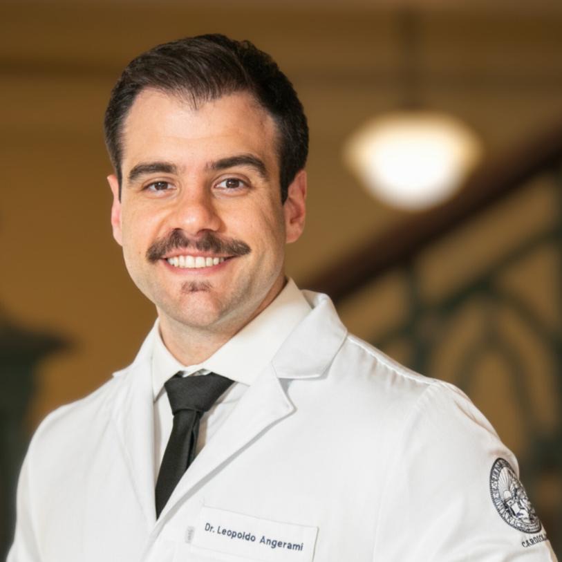 Dr. Leopoldo Moura Angeroni